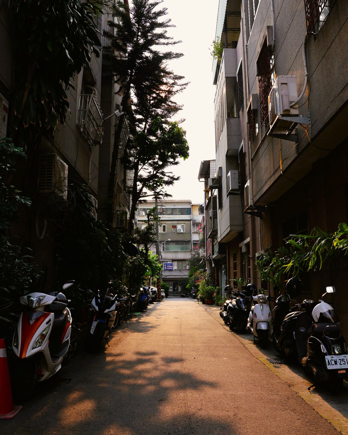台灣巷弄裡的家
